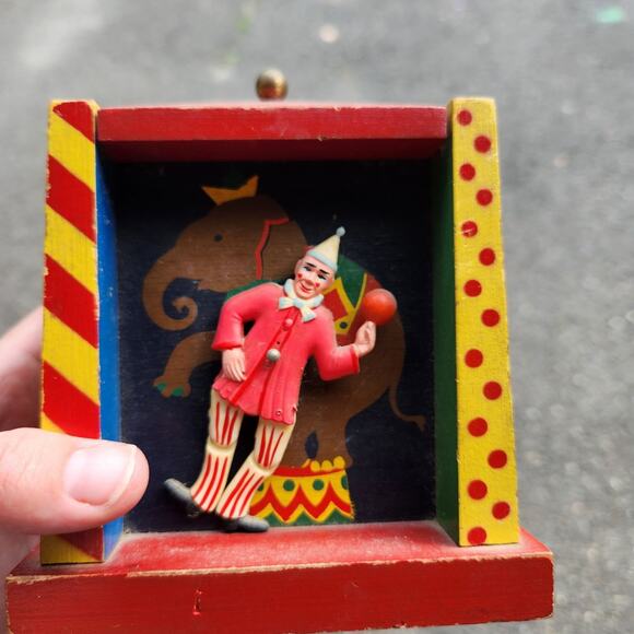 Vintage clown music box - Picture 1 of 3